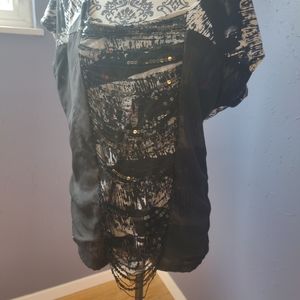 Daytrip Black and White blouse